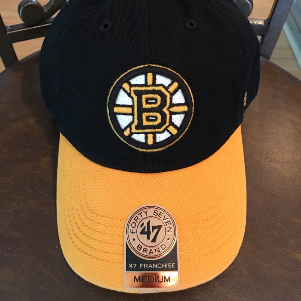 NWT NHL Boston Bruins 47 Brand Fitted Hat